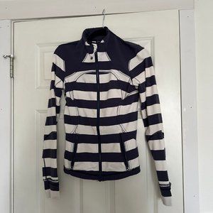 Lululemon Define Jacket Size 6 Navy and White Striped